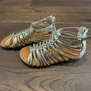 Girls size 1 Aldo gladiator sandles